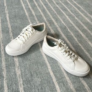Dr. Scholls Time Off Lace Up White Sneakers
